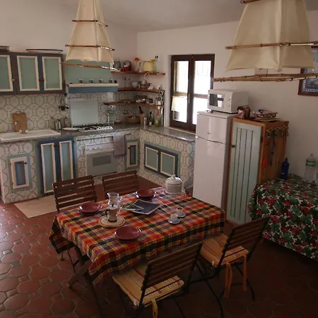 Villa Panoramica A Due Passi Dal Mare Sant'Antìoco